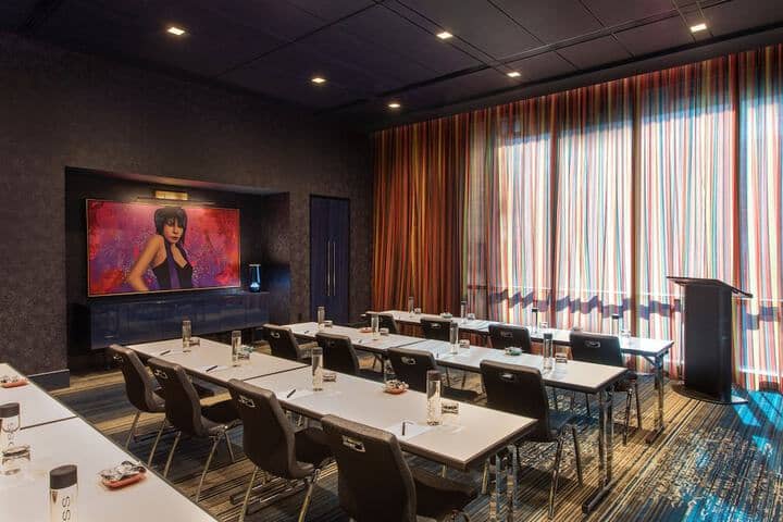 Meeting facility